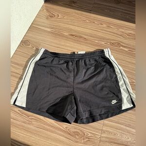 Nike | Women’s Size Large Athletic Shorts